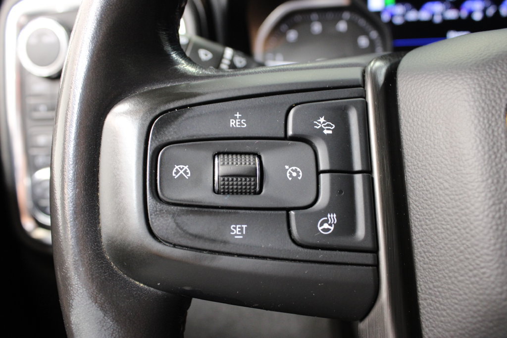 Used 2022 GMC Sierra 2500 AT4 w/ AT4 Premium Plus Package AWD/4WD image 26