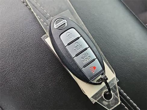 Used 2022 Nissan Sentra SV image 32