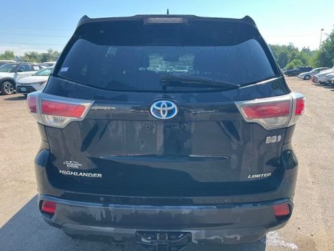 Used 2015 Toyota Highlander Limited w/ Driver Technology Package AWD/4WD image 5
