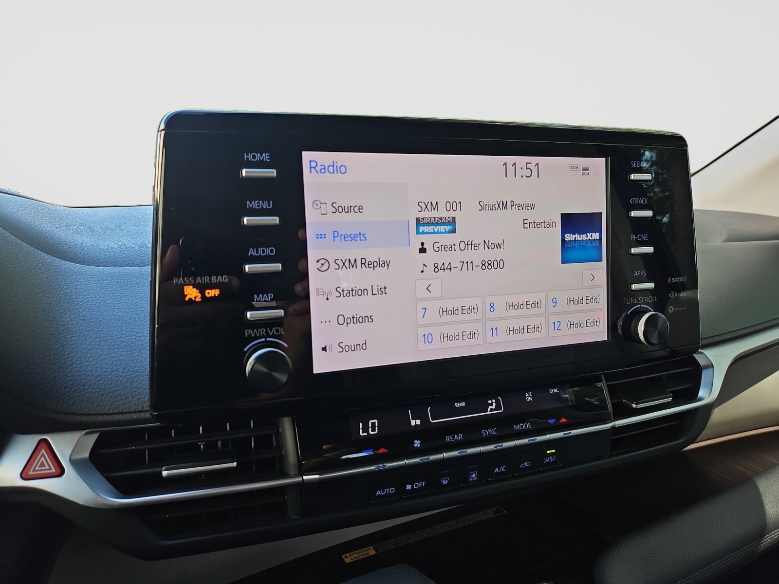 Used 2021 Toyota Sienna LE w/ LE Plus Package AWD/4WD image 26