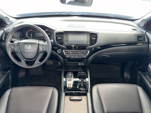 Used 2023 Honda Ridgeline Black Edition image 16