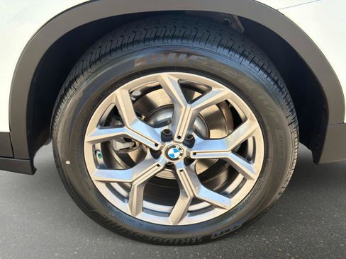 Used 2023 BMW X3 sDrive30i w/ Premium Package image 10