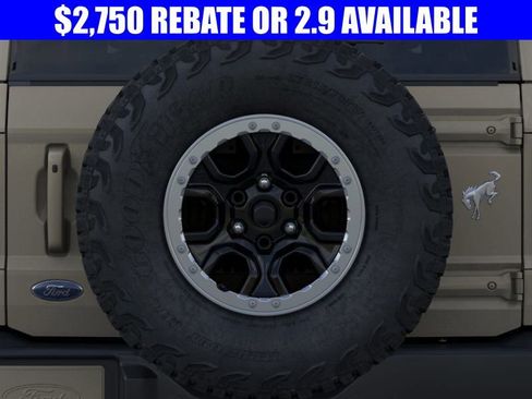 New 2025 Ford Bronco Outer Banks w/ Sasquatch Package image 24