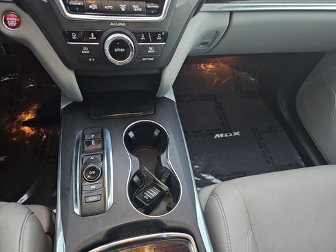 Used 2016 Acura MDX SH-AWD image 12