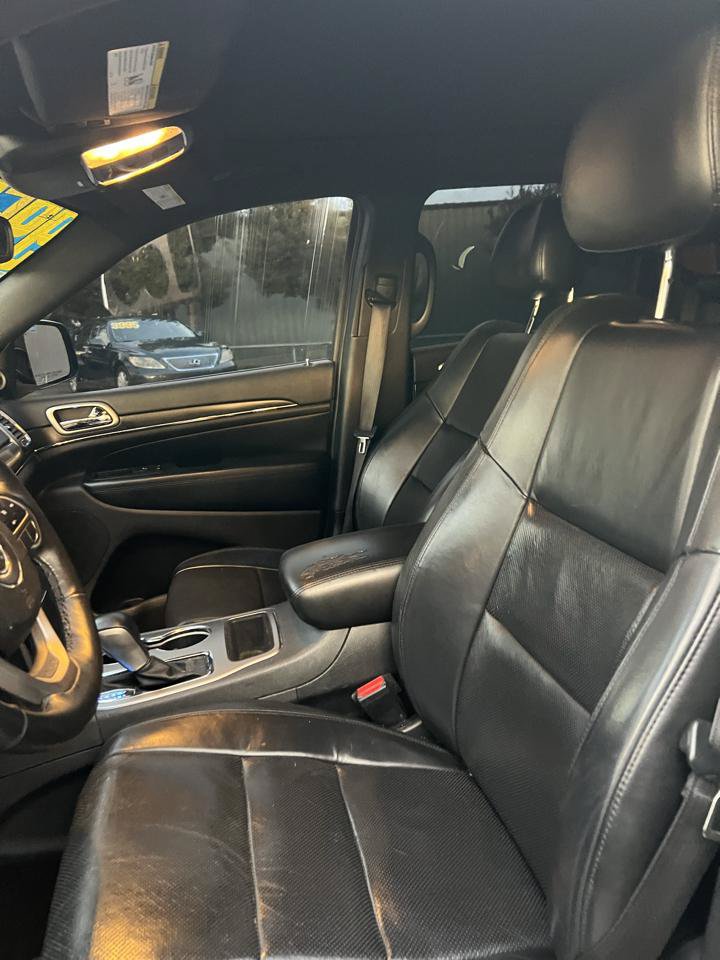 Used 2018 Jeep Grand Cherokee Limited w/ Luxury Group II RWD image 13