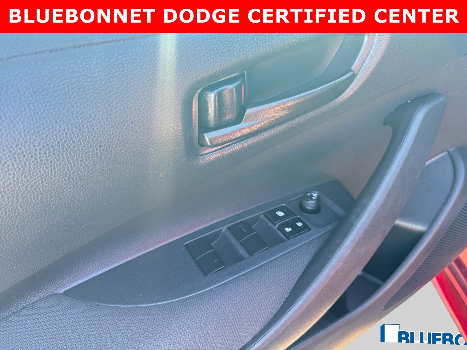 Used 2023 Toyota Corolla LE FWD image 10
