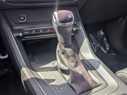 Used 2025 Audi Q3 2.0T Premium Plus w/ Premium Plus Package image 11