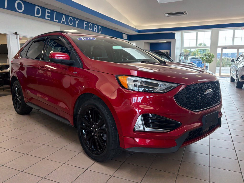 Used 2022 Ford Edge ST-Line AWD/4WD image 2