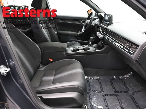 Used 2025 Honda Civic Sport image 23