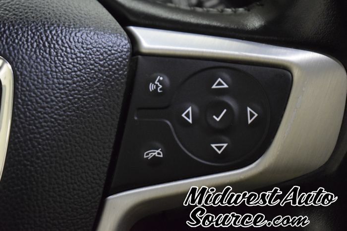 Used 2020 GMC Terrain SLE w/ Driver Convenience Package FWD image 16