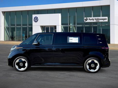 New 2025 Volkswagen ID. Buzz Pro S RWD image 5