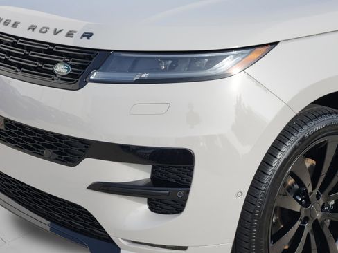 New 2026 Land Rover Range Rover Sport Dynamic SE AWD/4WD image 27