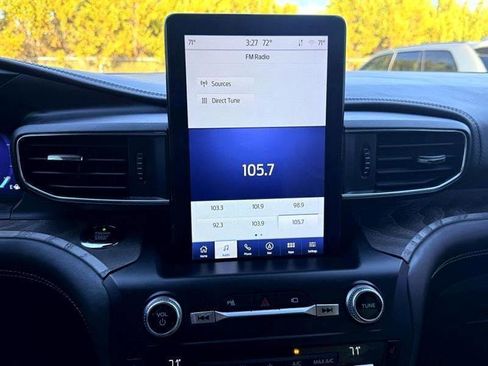 Used 2020 Ford Explorer Platinum w/ Premium Technology Package image 39