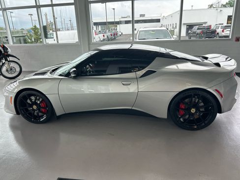 Used 2017 Lotus Evora 400 RWD image 13