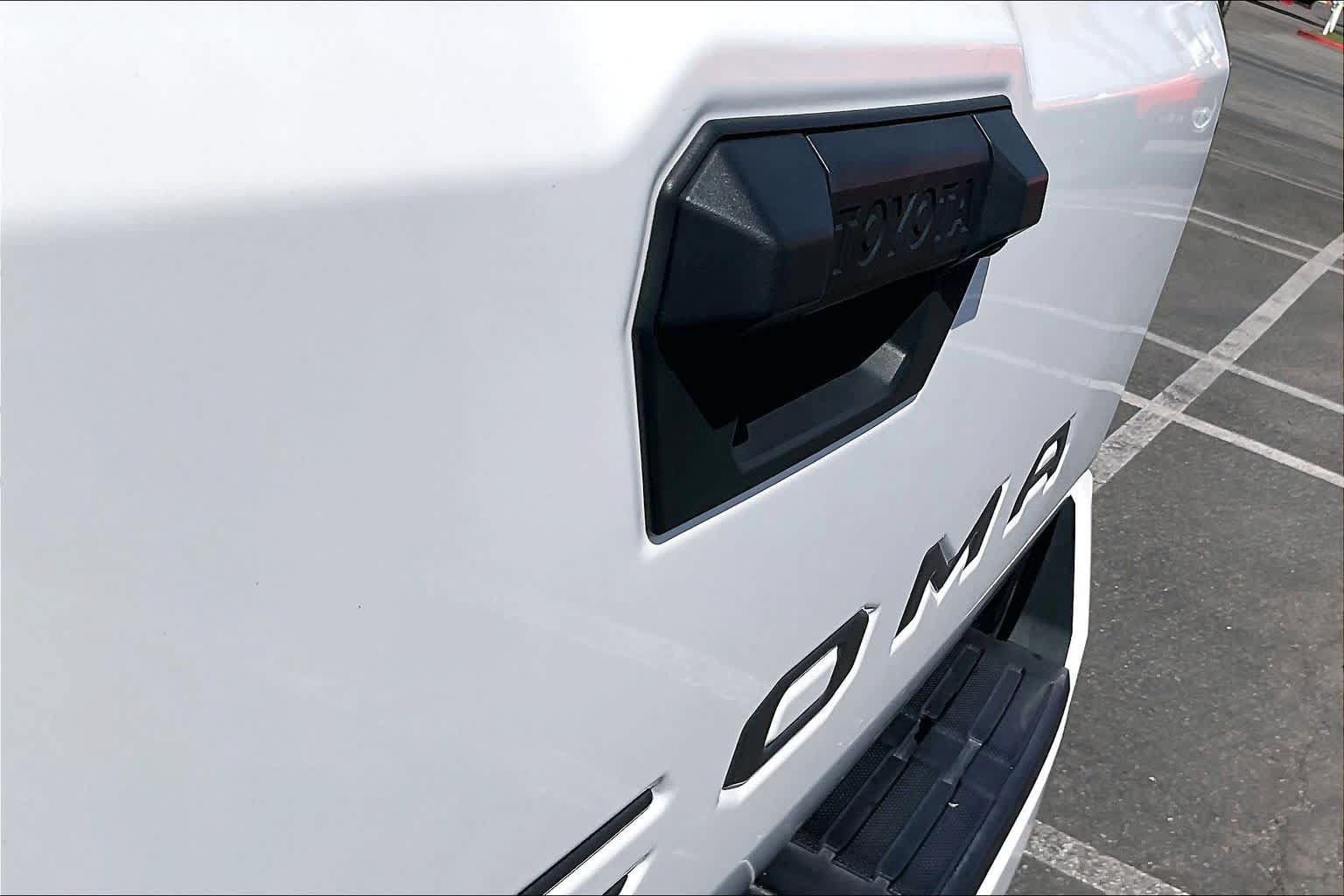 Used 2024 Toyota Tacoma SR5 RWD image 29