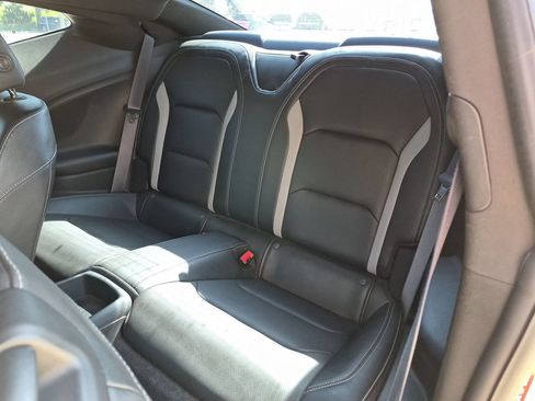 Used 2022 Chevrolet Camaro SS RWD image 19