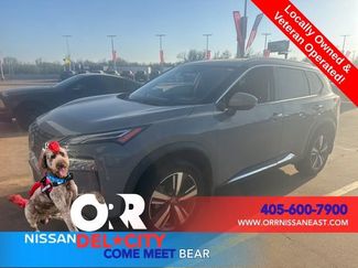 Used 2021 Nissan Rogue Platinum video 1
