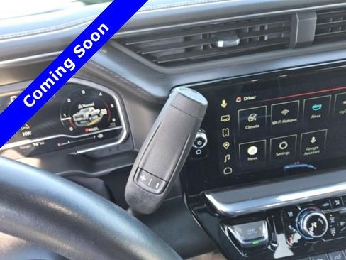 Used 2024 GMC Sierra 3500 Denali Ultimate image 15