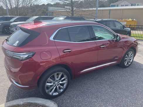 Used 2022 Buick Envision Avenir w/ Technology Package II image 10
