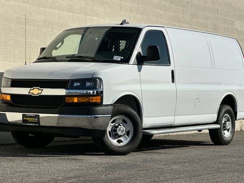 Certified 2024 Chevrolet Express 2500 w/ Driver Convenience Package image 8