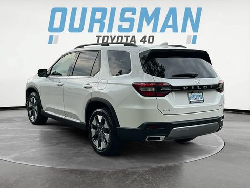Used 2026 Honda Pilot Elite image 5