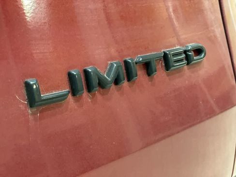 Certified 2025 Toyota Grand Highlander Limited image 10