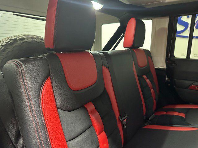 Used 2014 Jeep Wrangler Unlimited Sport w/ Quick Order Package 24S AWD/4WD image 25