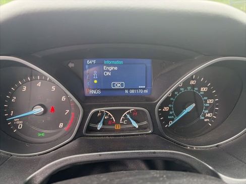 Used 2014 Ford Focus SE w/ Equipment Group 201A FWD image 1