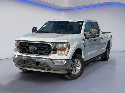 Used 2022 Ford F150 XLT w/ Equipment Group 301A Mid AWD/4WD image 2