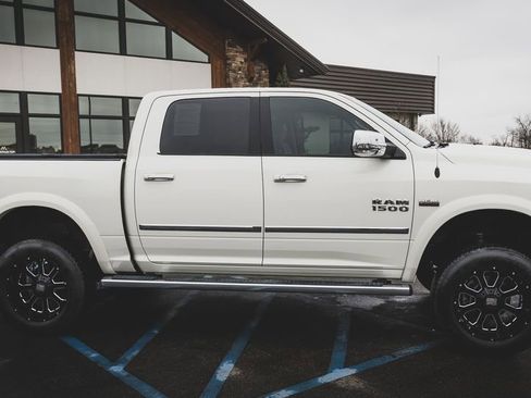 Used 2017 RAM 1500 Laramie w/ Convenience Group image 15