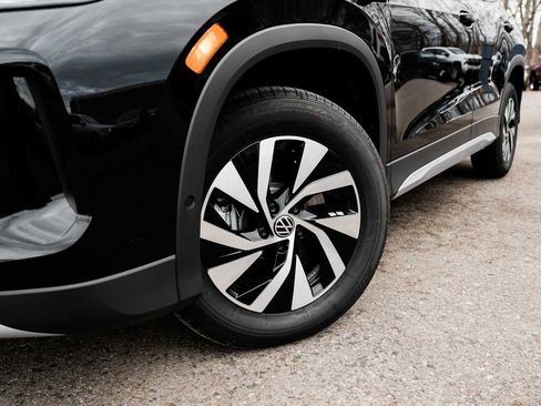 New 2026 Volkswagen Tiguan S image 15