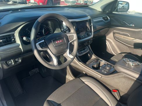 Used 2023 GMC Acadia SLT w/ Elevation Edition AWD/4WD image 15