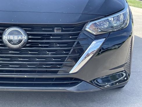 Used 2024 Nissan Sentra SV FWD image 8