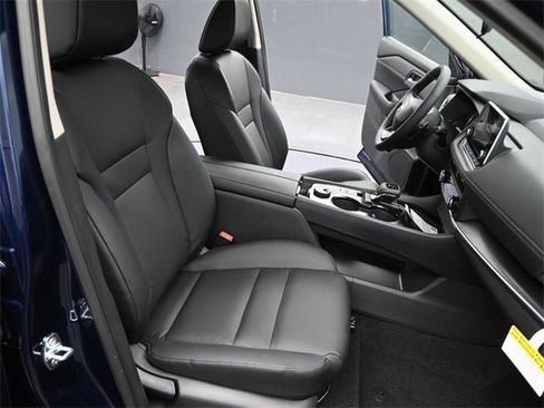 New 2026 Nissan Rogue SV w/ SV Premium Package image 28