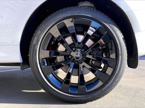 Used 2025 Land Rover Range Rover Sport Dynamic SE image 10