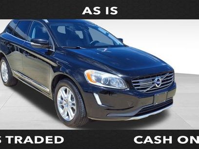 Used 2016 Volvo XC60 T5 Platinum w/ Climate Package