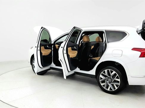 Used 2022 Hyundai Santa Fe Calligraphy image 10