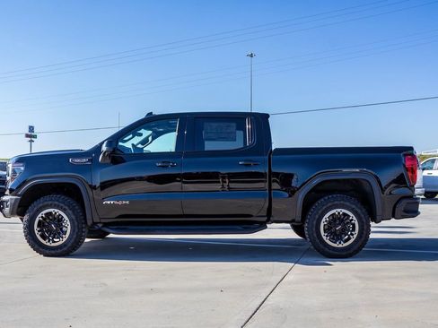 New 2025 GMC Sierra 1500 AT4X image 8