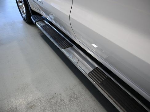 Used 2021 GMC Sierra 1500 SLT w/ SLT Premium Package image 29