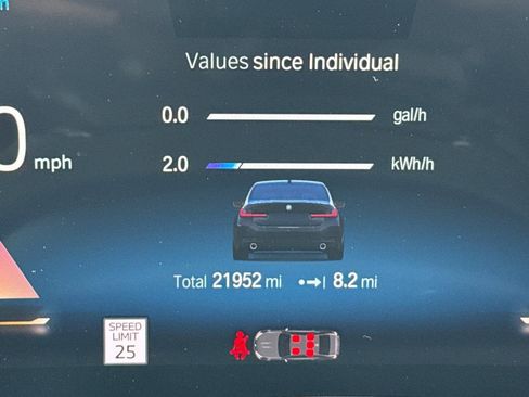 Certified 2023 BMW 330e w/ Premium Package image 33