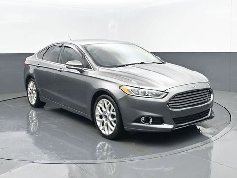 Used 2014 Ford Fusion Titanium image 3