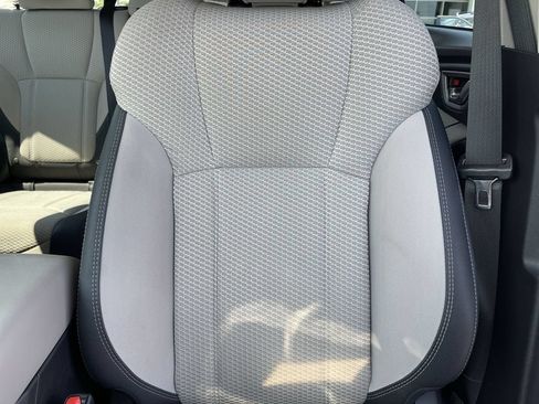 Used 2023 Subaru Forester Premium AWD/4WD image 23