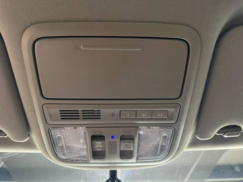 Used 2017 Honda Pilot EX-L image 32