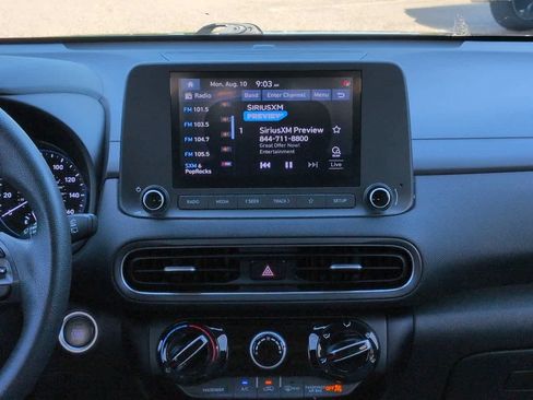 Used 2022 Hyundai Kona SEL FWD image 17