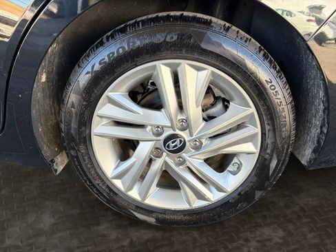 Used 2019 Hyundai Elantra Value Edition w/ Cargo Package FWD image 37
