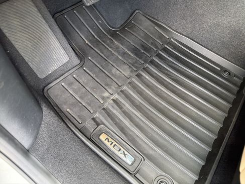 Certified 2026 Acura MDX FWD w/ Technology Package image 17