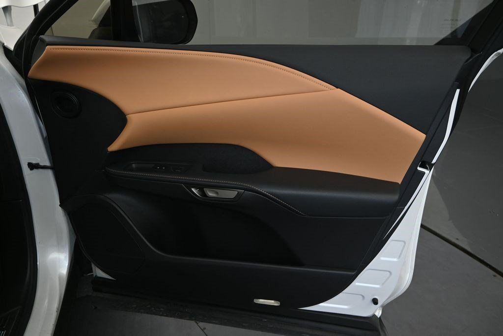 Used 2024 Lexus RX 350 Premium w/ Accessory Package (Z1) FWD image 12