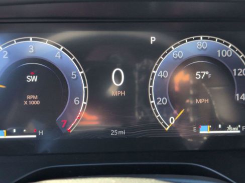 New 2025 Jeep Grand Cherokee L Limited image 14