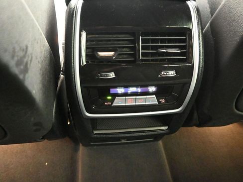 Used 2023 BMW X5 sDrive40i image 13