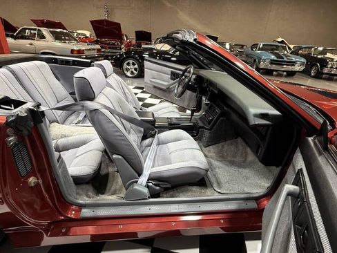 Used 1988 Chevrolet Camaro IROC-Z RWD image 45